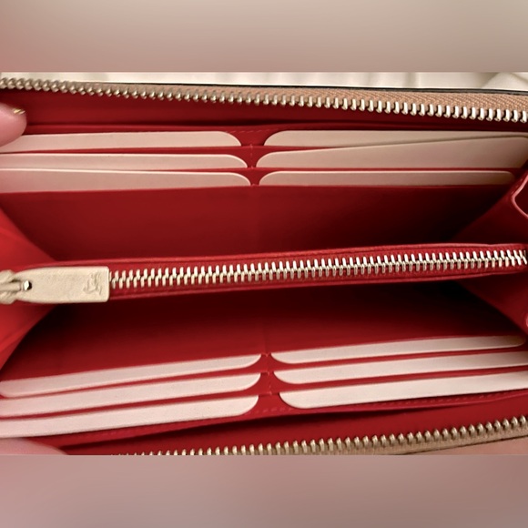 Christian Louboutin Panettone Beige/blush Zip Around Wallet EC - Picture 8 of 11